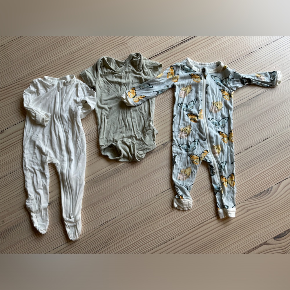 Kyte Baby / Milk Barn Baby Girl Pajama Bundle - 0-6 Months